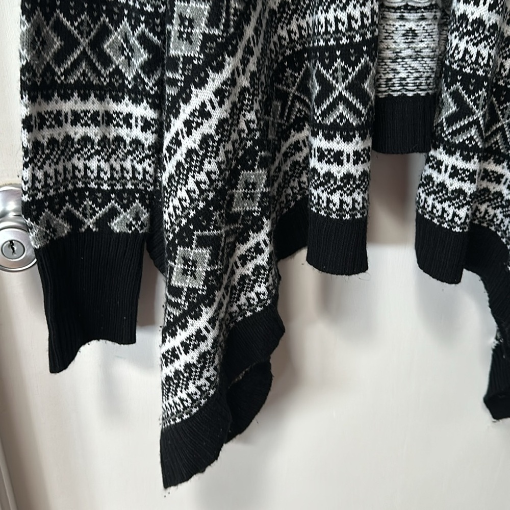 Carolyn Taylor Fair Isle open Cardigan, Medium - Picture 4 of 6